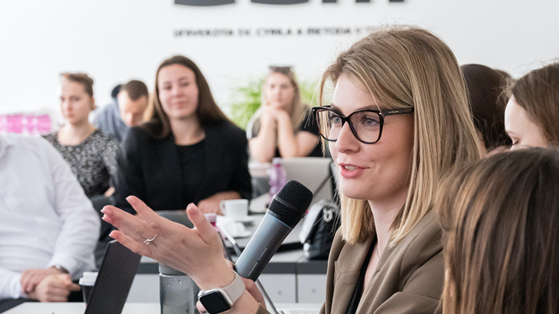 Absolventka FMK UCM Viktória Hudáková získala ocenenie PR Talent na súťaži PROKOP 2025