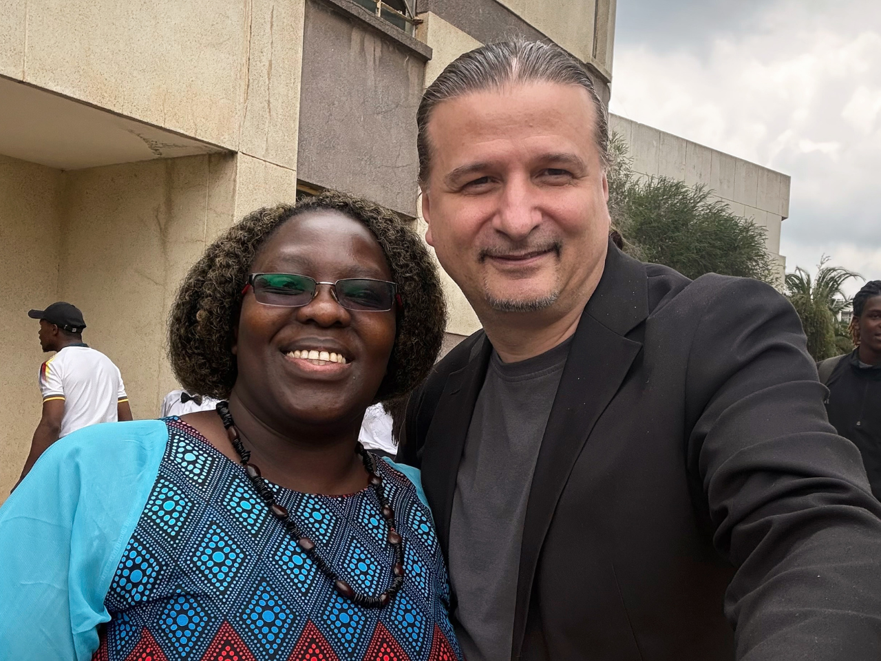 Doktor Zábojník navštívil Nairobi: Témy, ktoré zaznievajú v diskusiách, sú podobné tým, ktoré riešime na Slovensku