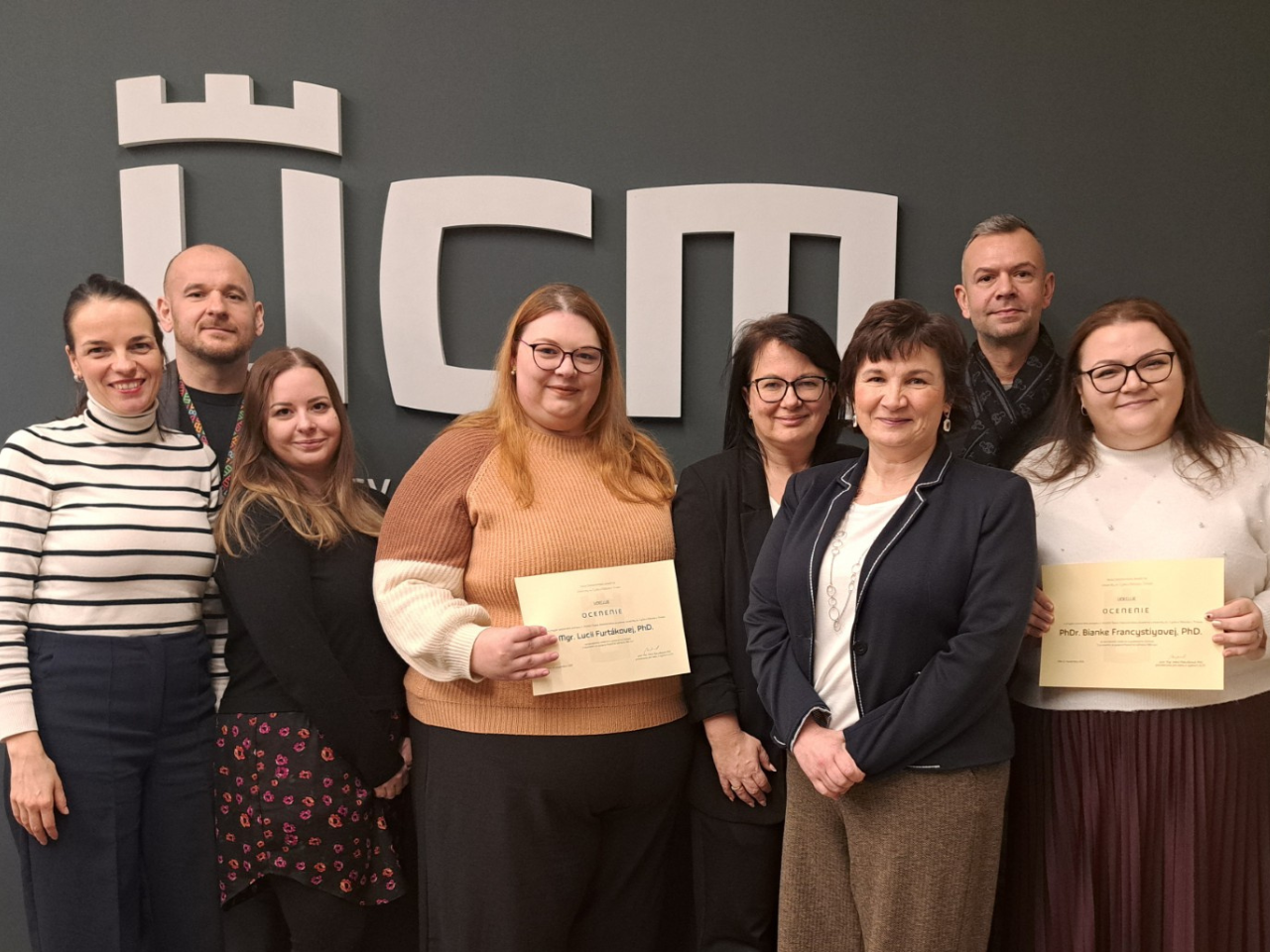 Mladé vedecké pracovníčky z FMK získali ocenenie na univerzitnej úrovni