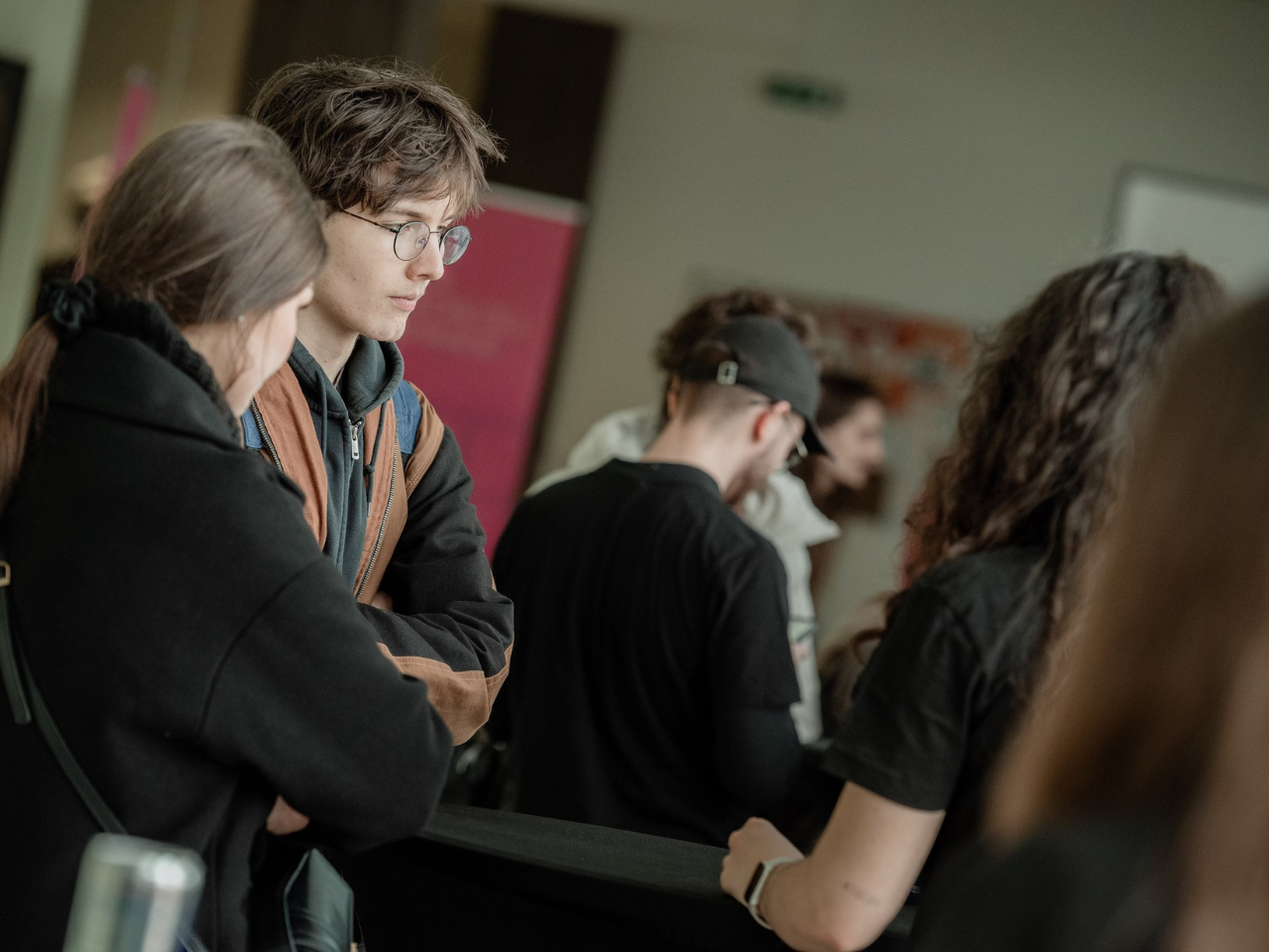 Nové tváre na FMK: Dizajnér, e-športovec aj mediálni profesionáli prinášajú prax do učební