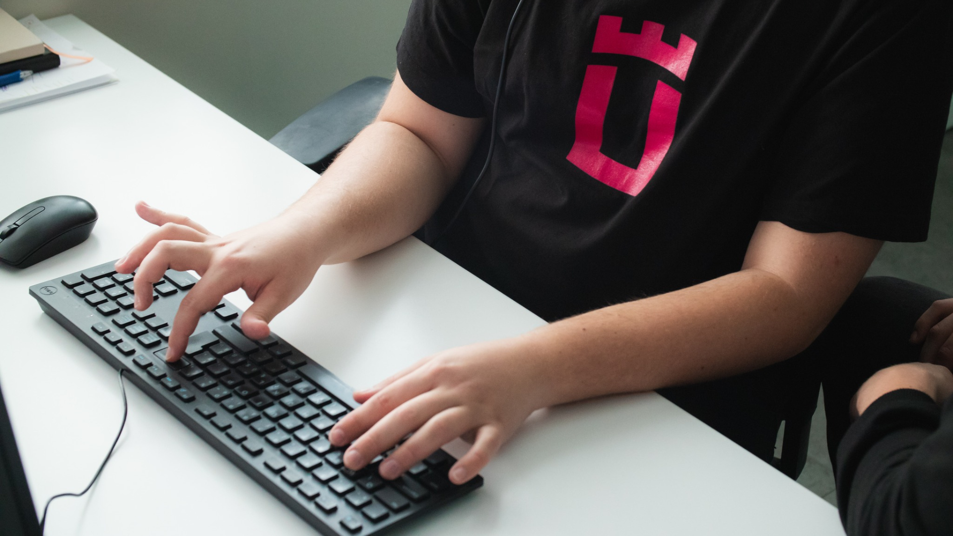 Article Header Image